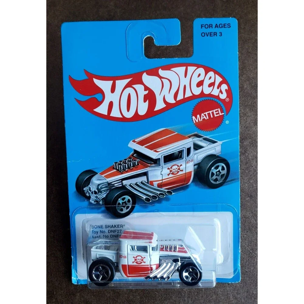 2016 Hot Wheels BONE SHAKER Matte White RETRO STYLE SERIES Toy #DNF27 1:64 5-SP